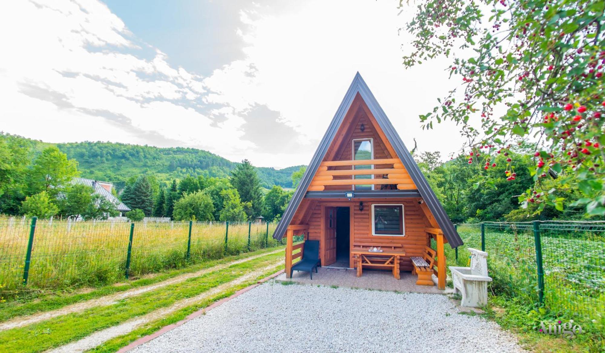Pyramid Energy House Villa Visoko Exterior photo